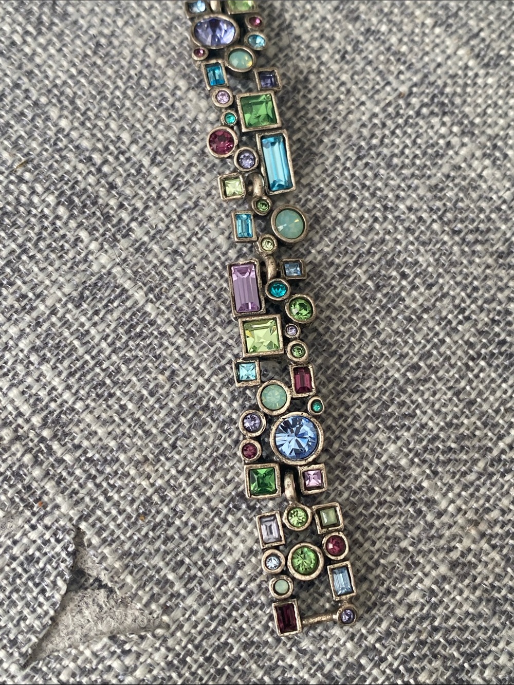 Multicolor Crystal Link Bracelet for Women - Picture 8 of 9